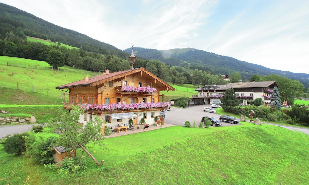 Hotel Gasthof Abelhof Neukirchen am Großvenediger Exterior photo