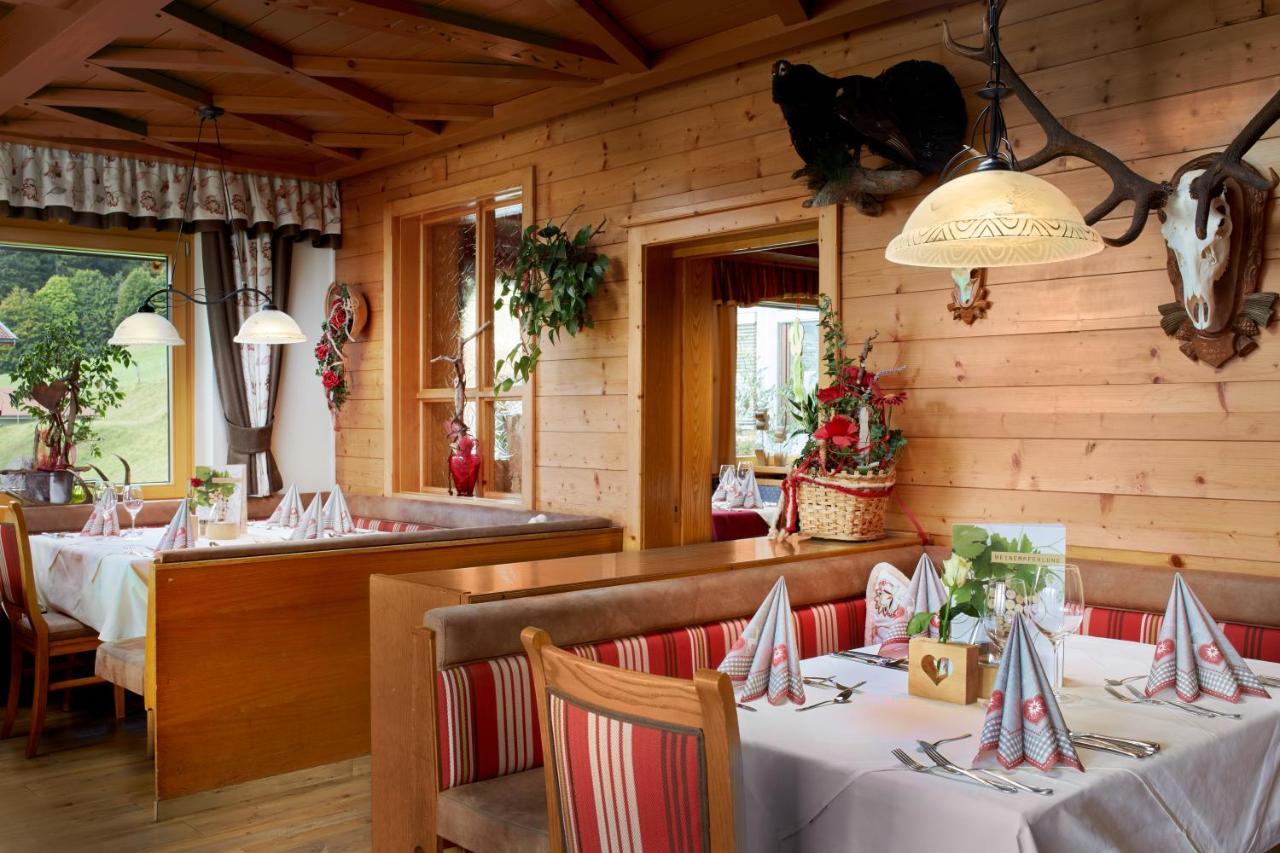 Hotel Gasthof Abelhof Neukirchen am Großvenediger Exterior photo