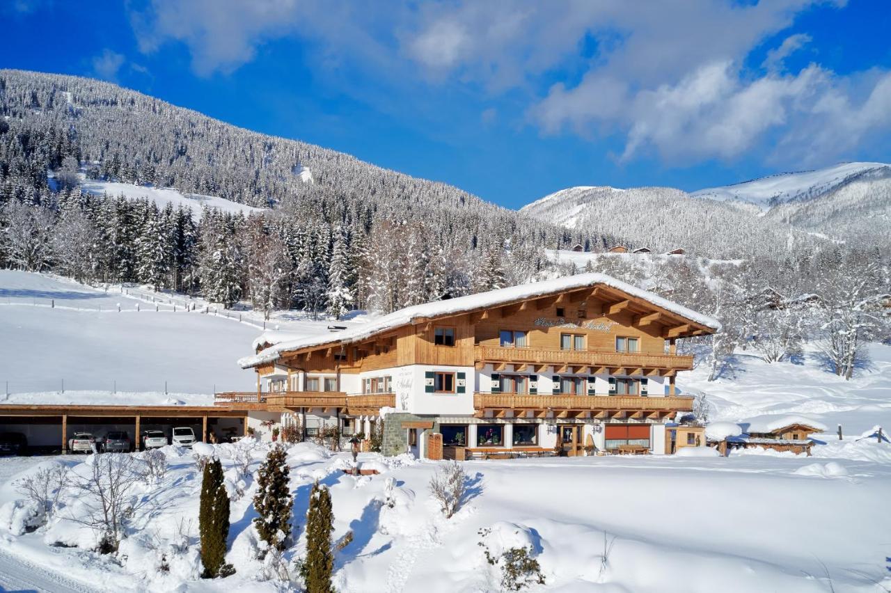 Hotel Gasthof Abelhof Neukirchen am Großvenediger Exterior photo